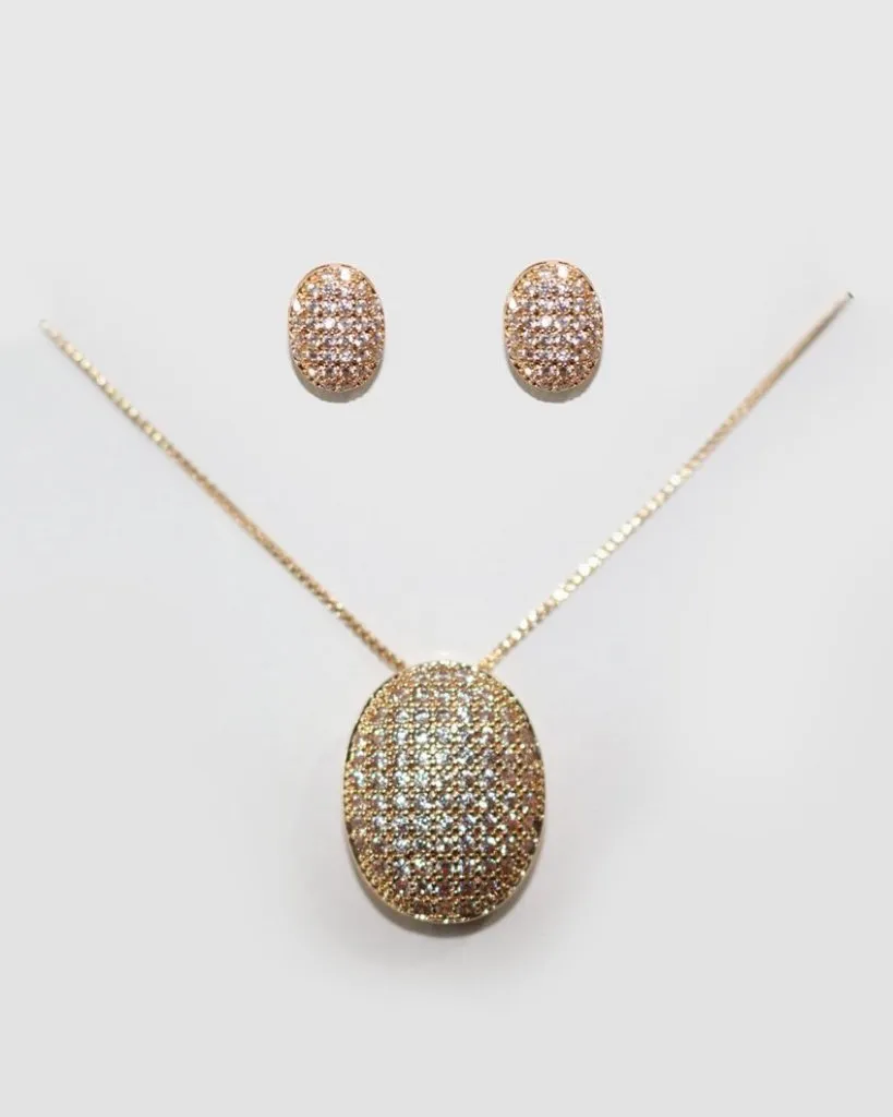 Conjunto Oval Dourado Cravejado (Brinco + Colar)