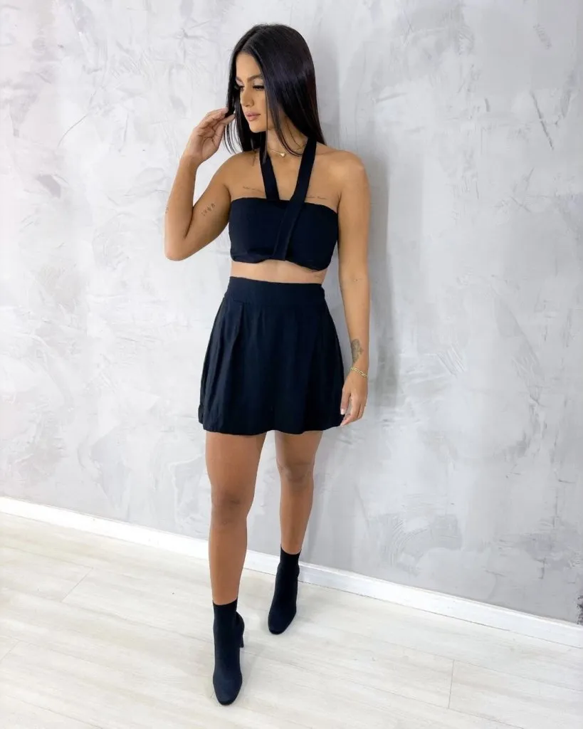 Saia Ivi - Preto