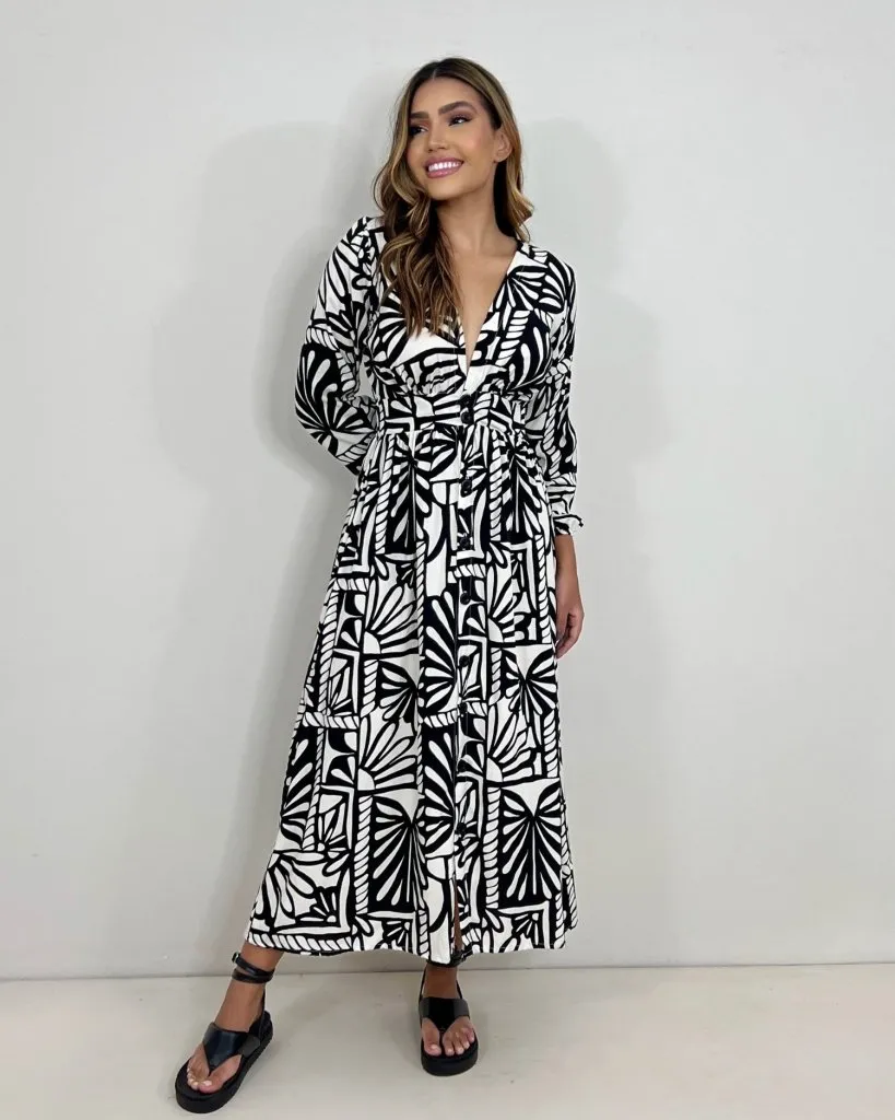 Vestido Clara - Estampa Folha Preta
