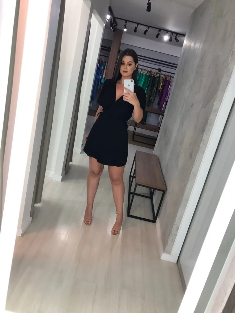 Vestido Érica Manga Princesa - Preto