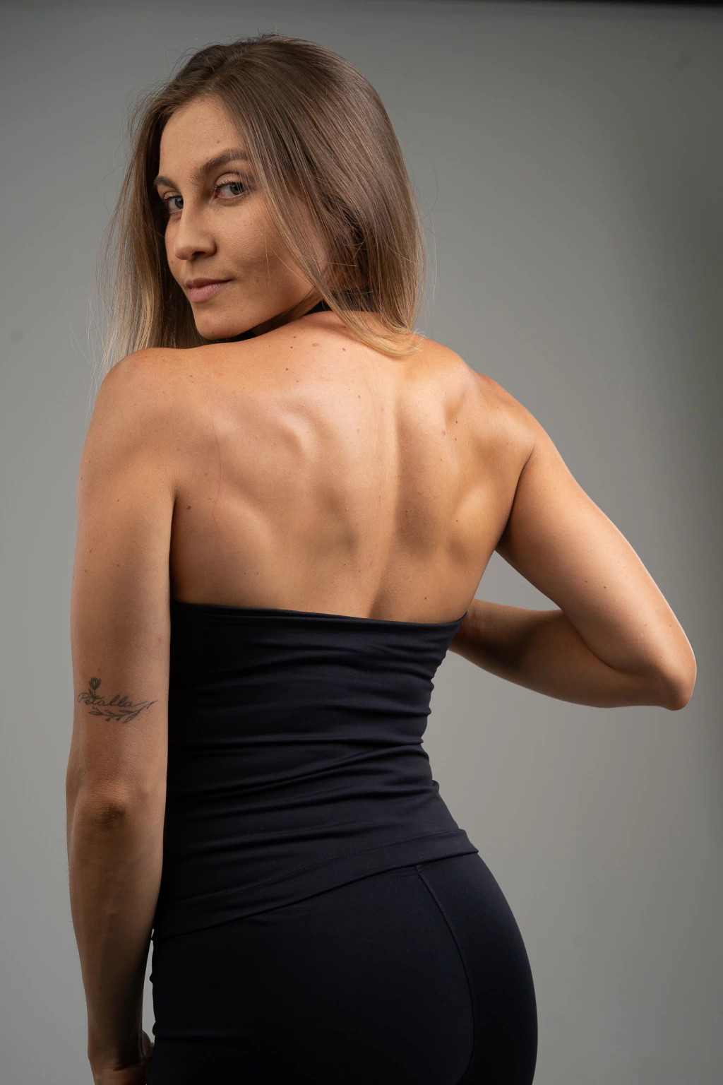 Regata Kettle Feminina Preta - Image 2