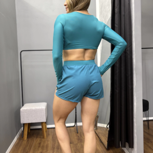 Cropped Manga Longa Esmeralda - Image 2