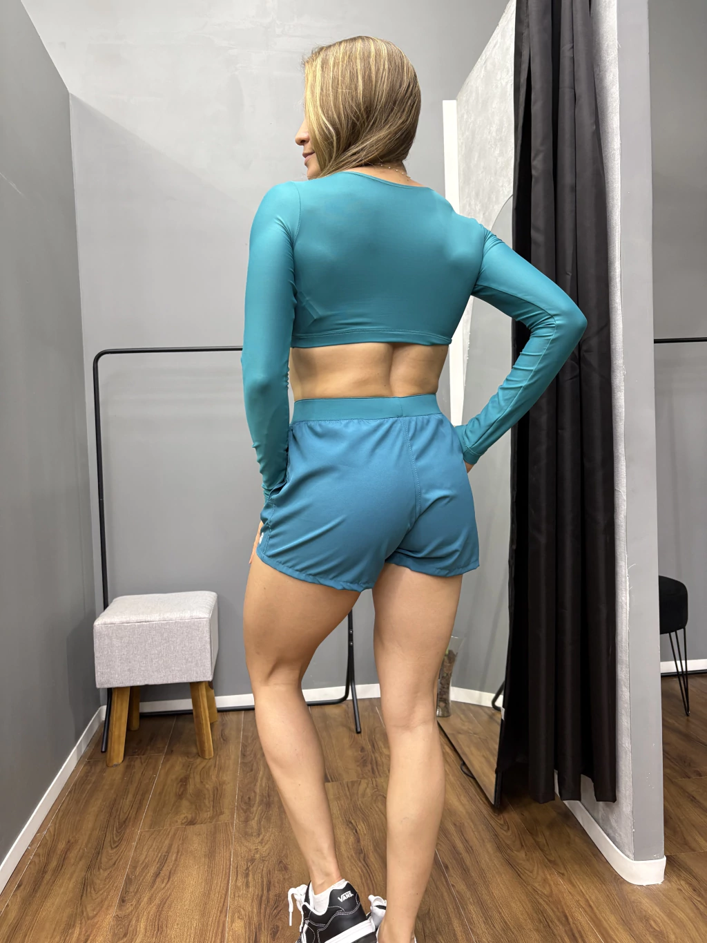 Cropped Manga Longa Esmeralda - Image 2