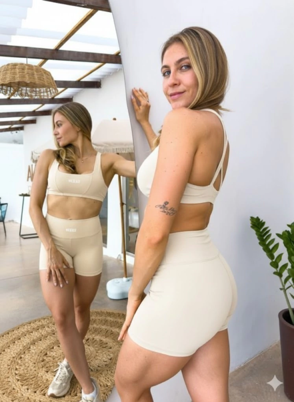 Cropped Manga Longa Botanic Folhagem